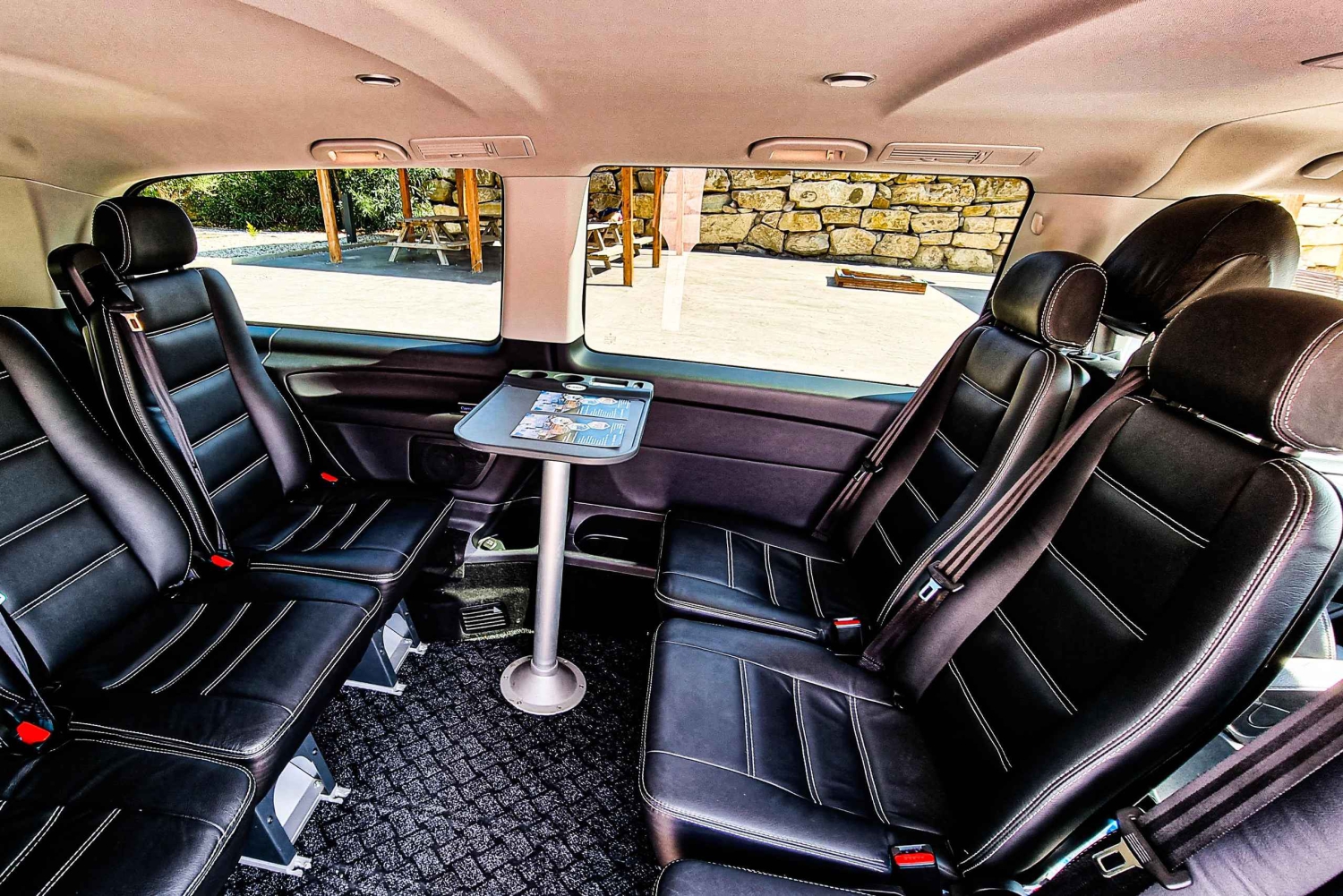 Valencia: Premium car from Valencia Airport to Alicante