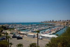 Mercato di strada del villaggio: Villajoyosa