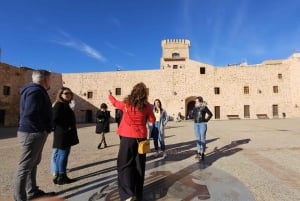 Bezoek Santa Pola en zijn vuurtoren vanuit Alicante met een hapje en een drankje, kleine groepen.