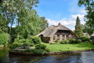 10 tunnin päiväretki Zaanse Schansiin ja Giethoorniin