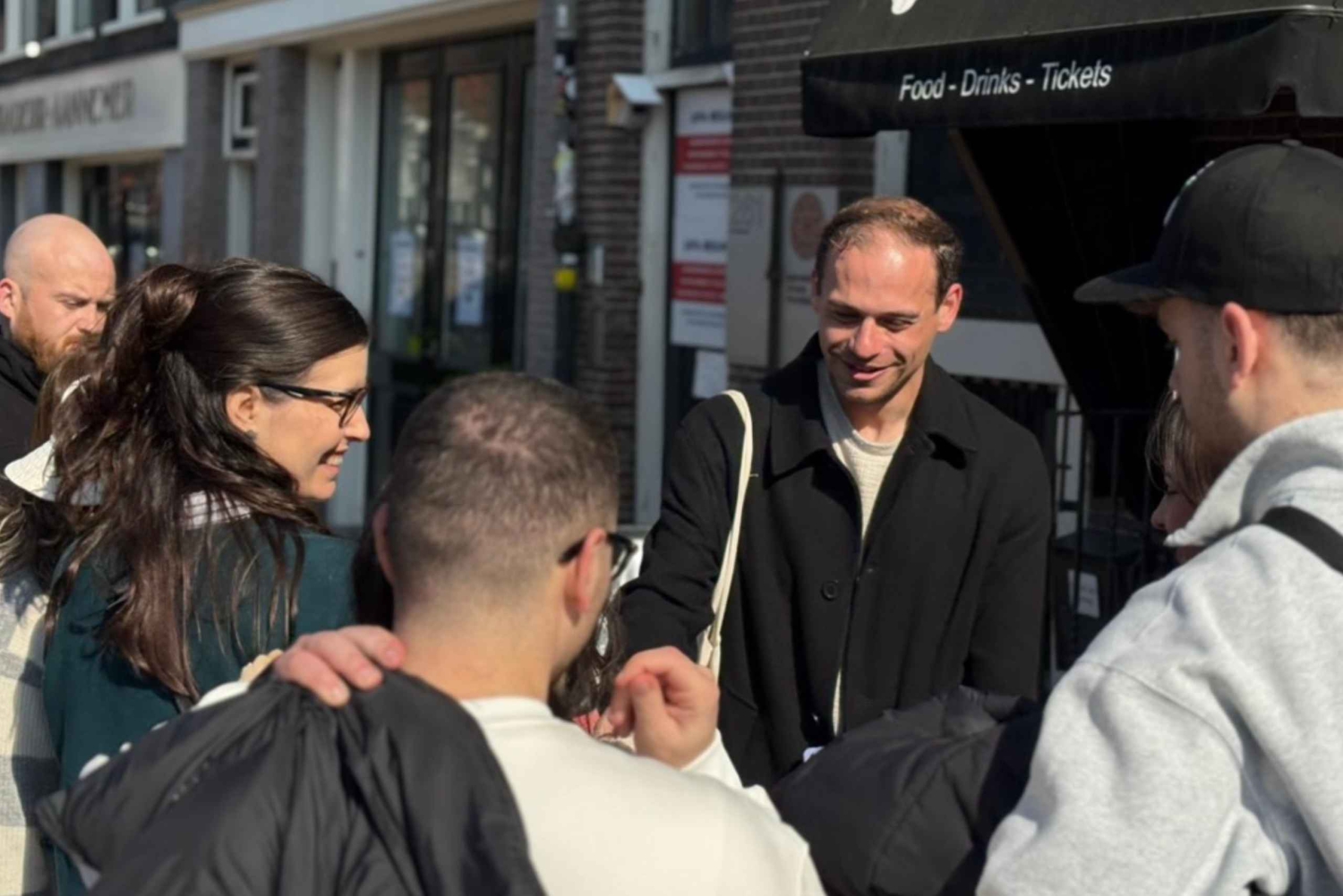 2-in-1 コンビネーション：シティツアー＆ハイネケン・ルーフトップ（ドリンク2杯付き）