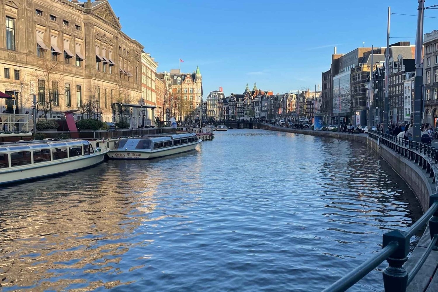 Langs de middelalderske bymurene