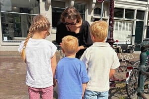Amsterdam: 1,5-hour Interactive Kids Tour in the City
