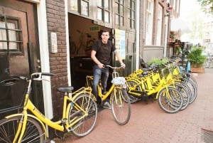 Amsterdam: 2-Hour City Highlights Guided Bike Tour