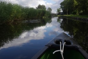 Amsterdam: 2-Hour Guided Canoe Trip