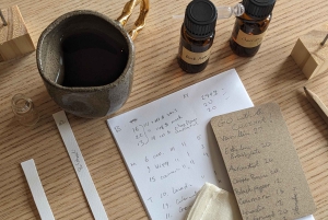 Amsterdam : Atelier de 3 heures sur la fabrication de parfums en pleine conscience