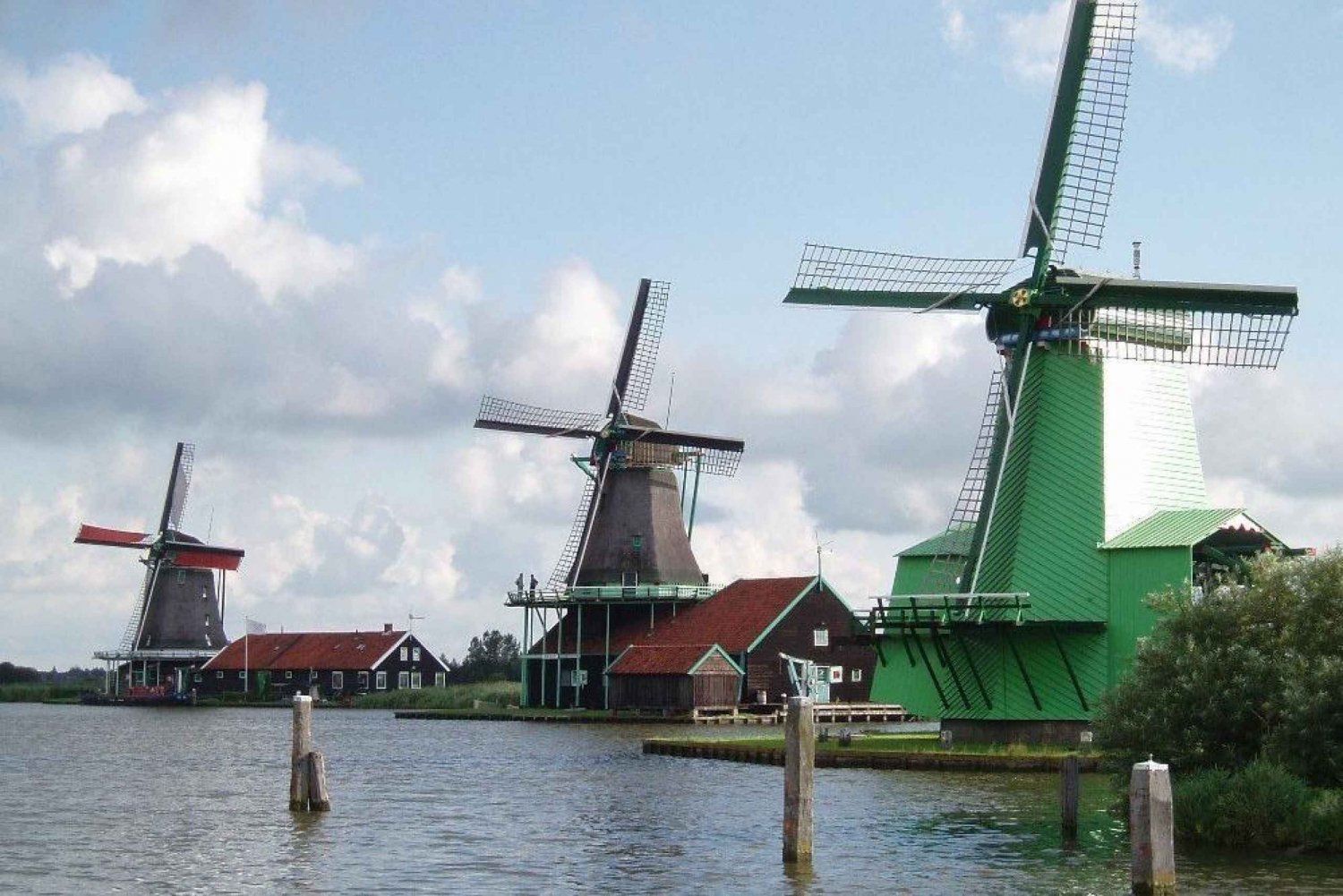 Amsterdam: Zaanse Schans Windmills Bike Tour with Guide