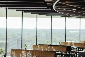 Amsterdam: A'DAM Lookout met ronddraaiend restaurant Moon
