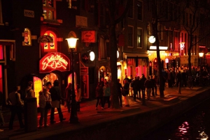 Amsterdam After Dark: Red Light Cannabis Odyssey