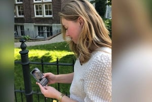 Amsterdam: Badass Self-Guided Walking Tour