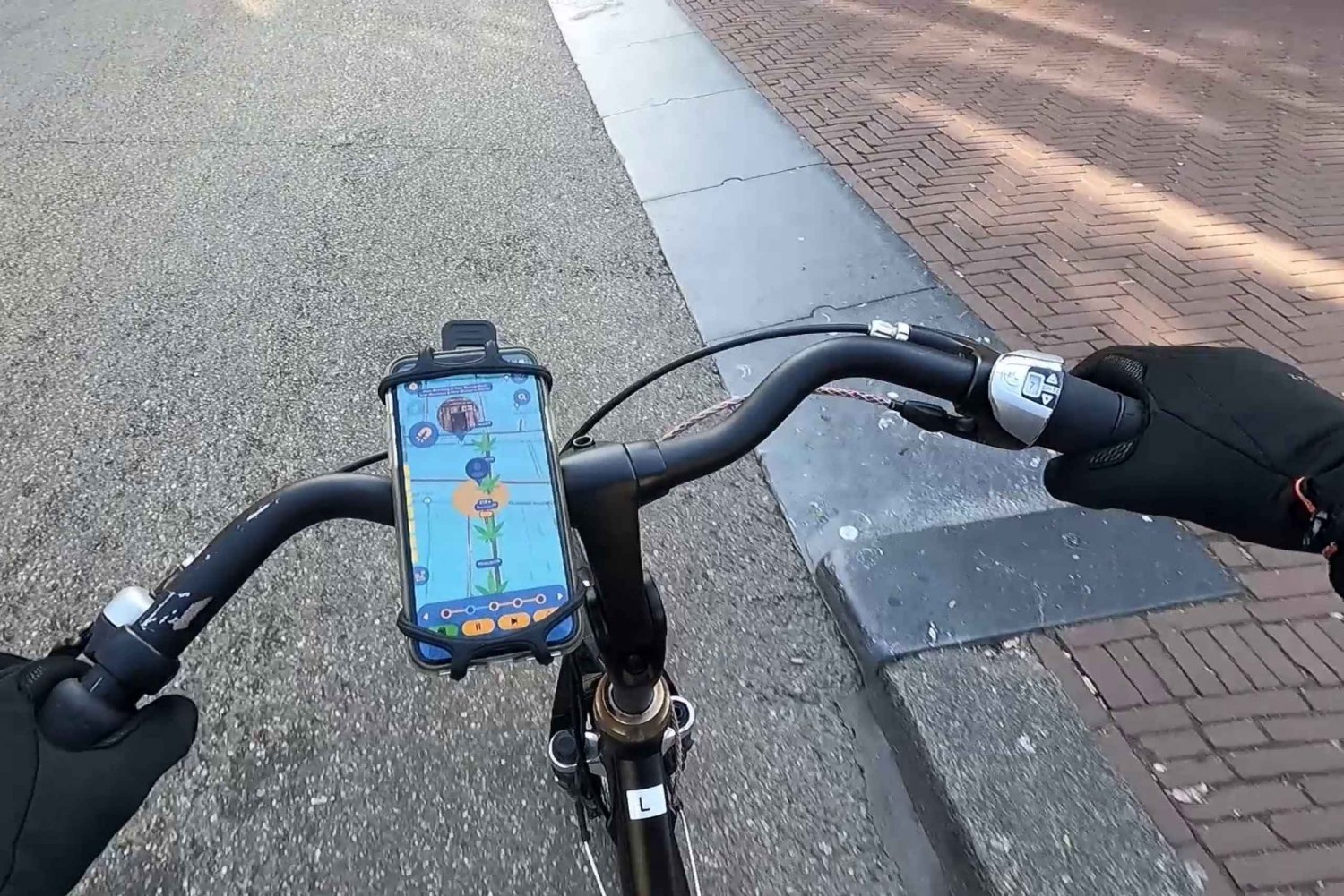 Amsterdam Fiets Smartphone App Zelf GPS rondleiding