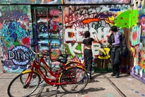 Amsterdam:: Cykeludlejning med gratis app til selvguidet tur