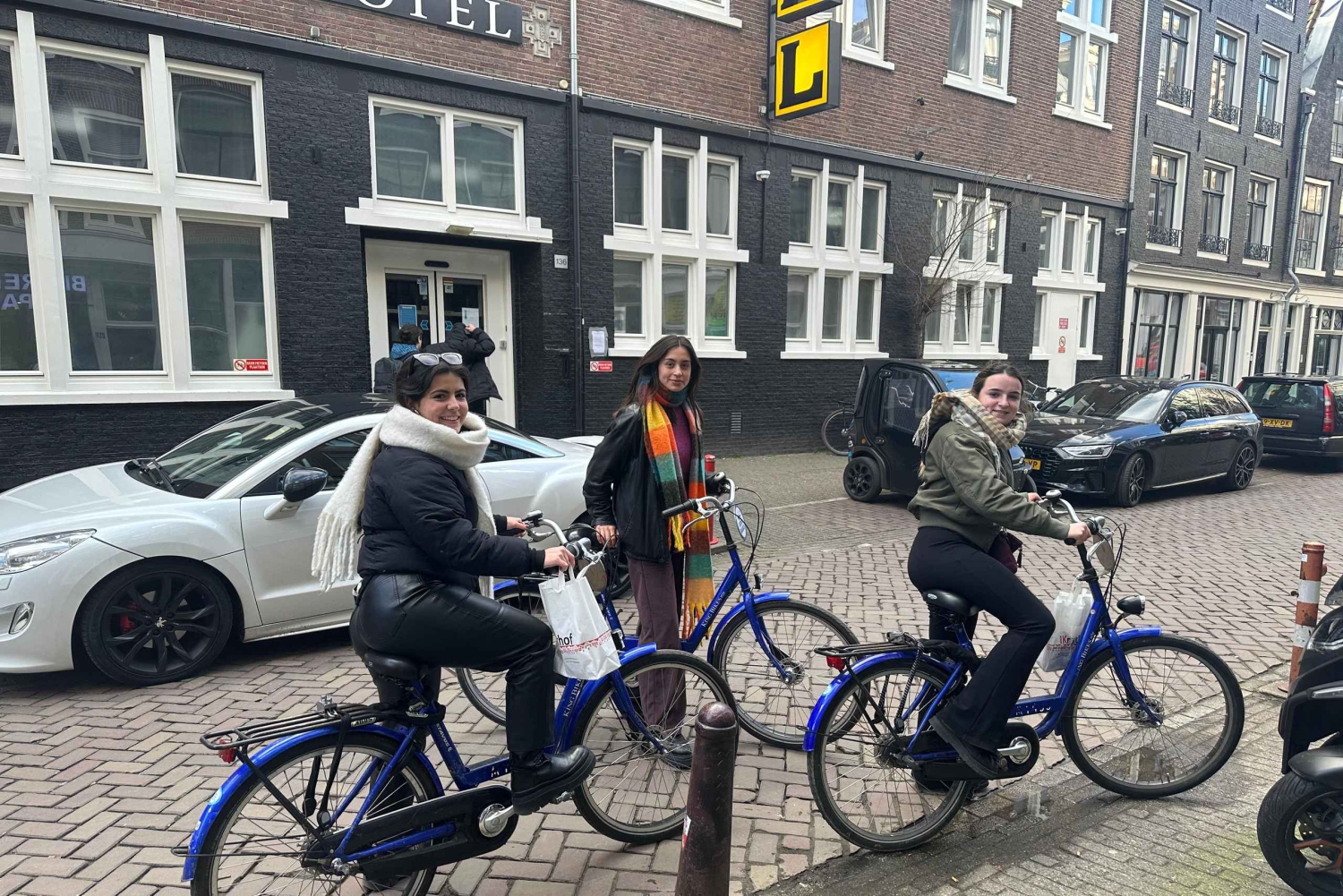 アムステルダム：さまざまな自転車オプションをご用意した自転車レンタル