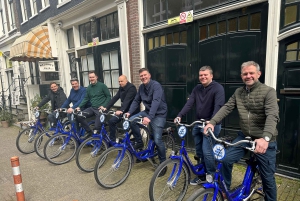 Amsterdam: Fahrradverleih mit vielen Fahrradoptionen