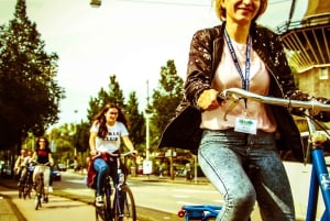 Велосипедная экскурсия по Амстердаму в небольшой группе + дополнительный круиз по каналам