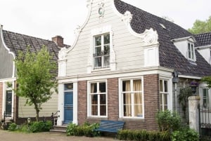 アムステルダム：ドイツ語または英語での自転車ツアー（Noord）