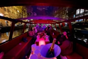 Amsterdam: Boat Tour with Optional Unlimited Drinks