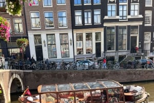 Amsterdam: Rondvaart met optioneel onbeperkt drankjes