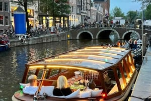 Amsterdam: Rondvaart met optioneel onbeperkt drankjes