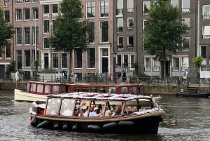 Amsterdam: Rondvaart met optioneel onbeperkt drankjes