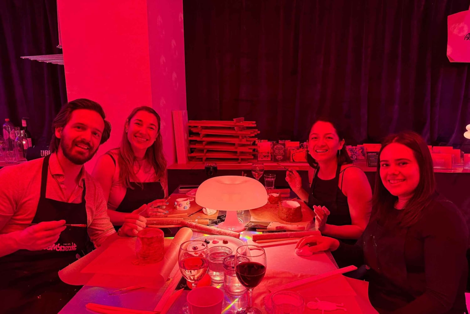 Amsterdam: Bottenlös lera Workshop i bottenlös lera på Rembrandt van Wine