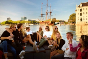 Amsterdam: Prywatna wycieczka łodzią piwną po pasie kanałów