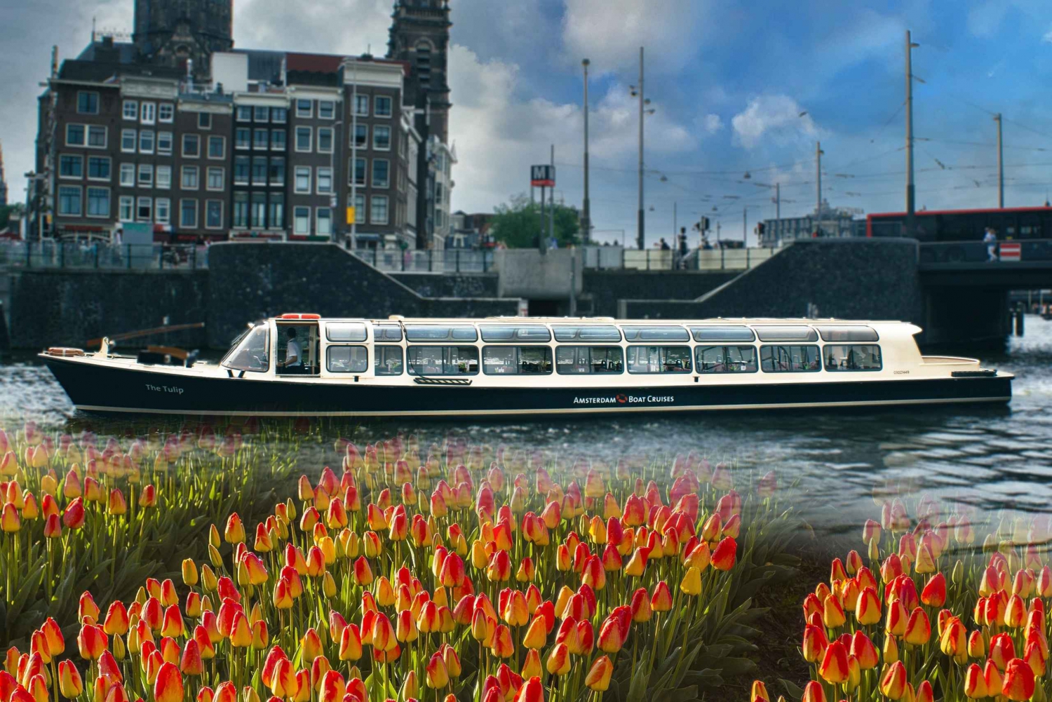Amsterdam: Canal Cruise & Keukenhof Ticket with Shuttle Bus