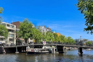 Amsterdam: Canal Cruise & Keukenhof Ticket with Shuttle Bus