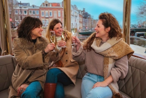 Amsterdam: Kanalcruise med bobler og noe å bite i