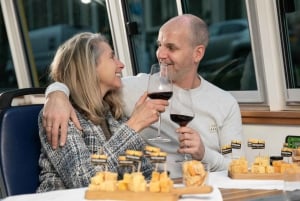 Amsterdam canal cruise with culinary burger or cheese & wine