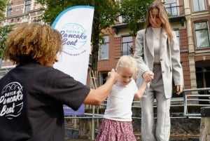 Amsterdam: Kanalkryssning med holländska pannkakor och drinkar