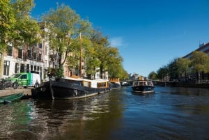 Amsterdam: Canal Cruise with Live Commentary & Audio Guide