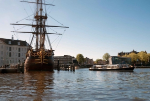 Amsterdam: Canal Cruise with Live Commentary & Audio Guide