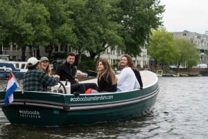Amsterdam : Location de bateau de 2 heures pour un capitaine d'un jour