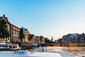 Amsterdam: Cheese and Wine Canal Cruise