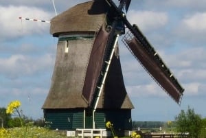 アムステルダム：チーズ、木靴、花、風車ツアー