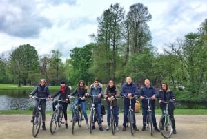 Ámsterdam: tour privado en bicicleta por la ciudad en italiano