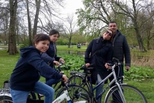 Ámsterdam: tour privado en bicicleta por la ciudad en italiano
