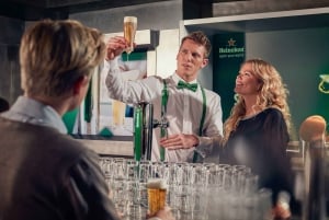 Amsterdam - en kanalrunda Kryssning i stadskanalen och Heineken-upplevelse