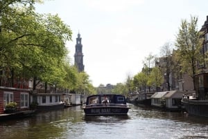 Crociera sul canale della città