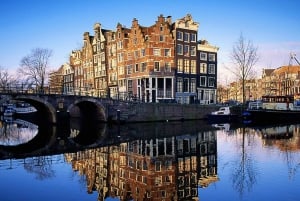 Wandeltour met gids door het centrum van Amsterdam Max. 12 personen