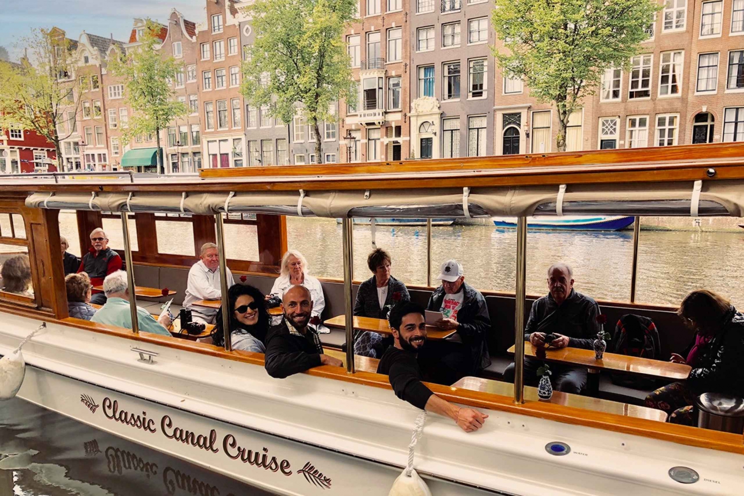 Amsterdam: Classic Canal Cruise