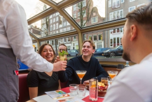 Amsterdam : croisière cocktail en soirée sur les canaux