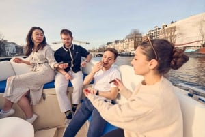 Amesterdão: Cruzeiro com cannabis no Cloud Boat, onde se pode fumar