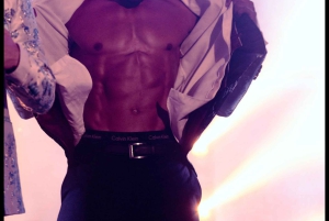 Amsterdam: Coqtales Männer-Tanzshow Abend-Ticket