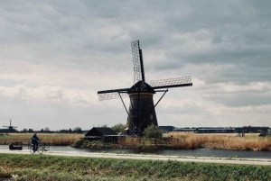 Amsterdam: Countryside and Organic Farm Bike Tour with Lunch