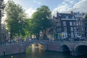 Amsterdam : Visite culturelle du centre-ville en allemand ou en anglais