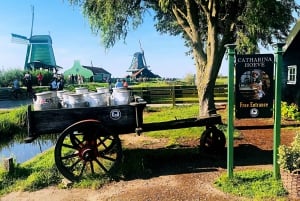 Amsterdam: Giethoorn, Afsluitdijk and Zaanse Schans Day Trip