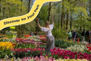 Amsterdam: Day Trip to Flower Parade & Keukenhof on April 12