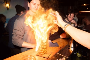 Amsterdam: De Pijp Cocktail Experience with 4 Drinks